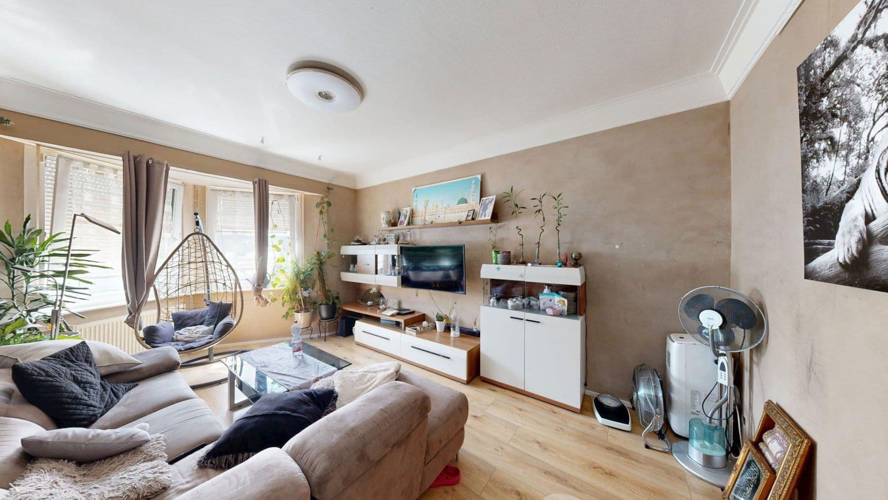 Prenájom bytu 3-izbový 76 m², Pforzheim, Bádensko-Wurttembersko Prenájom bytu 3-izbový 76 m², Pforzheim, Bádensko-Wurttembersko