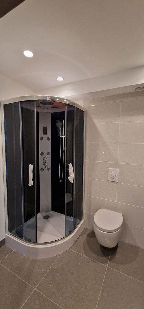 Predaj domu 150 m², pozemek 420 m², steinbergskamp 1A und 1B, Bremervörde, Dolné Sasko Predaj domu 150 m², pozemek 420 m², steinbergskamp 1A und 1B, Bremervörde, Dolné Sasko