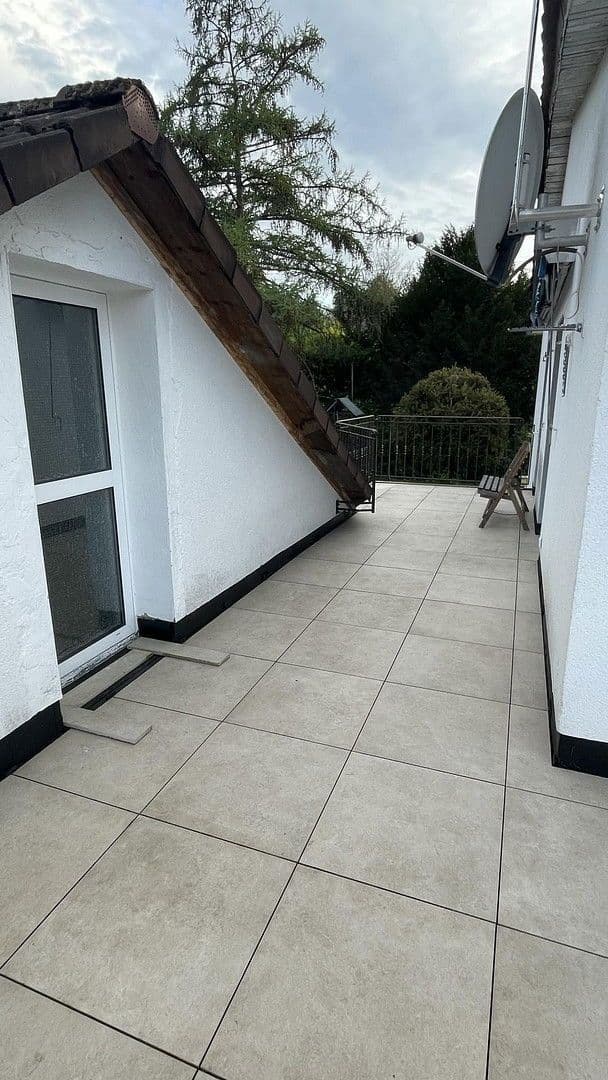 Predaj domu 250 m², pozemek 998 m², Krautgartenweg 3, Neckargemünd, Bádensko-Wurttembersko Predaj domu 250 m², pozemek 998 m², Krautgartenweg 3, Neckargemünd, Bádensko-Wurttembersko