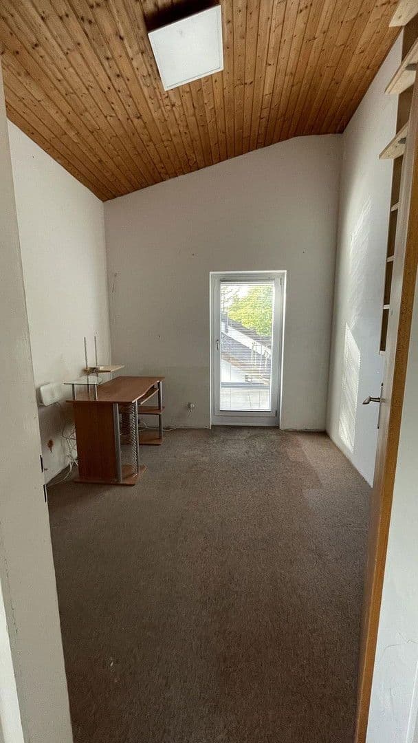 Predaj domu 250 m², pozemek 998 m², Krautgartenweg 3, Neckargemünd, Bádensko-Wurttembersko Predaj domu 250 m², pozemek 998 m², Krautgartenweg 3, Neckargemünd, Bádensko-Wurttembersko