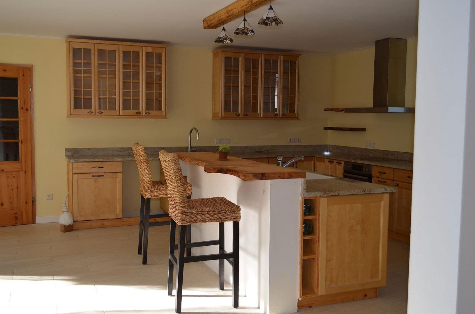 Predaj domu 250 m², pozemek 998 m², Krautgartenweg 3, Neckargemünd, Bádensko-Wurttembersko Predaj domu 250 m², pozemek 998 m², Krautgartenweg 3, Neckargemünd, Bádensko-Wurttembersko