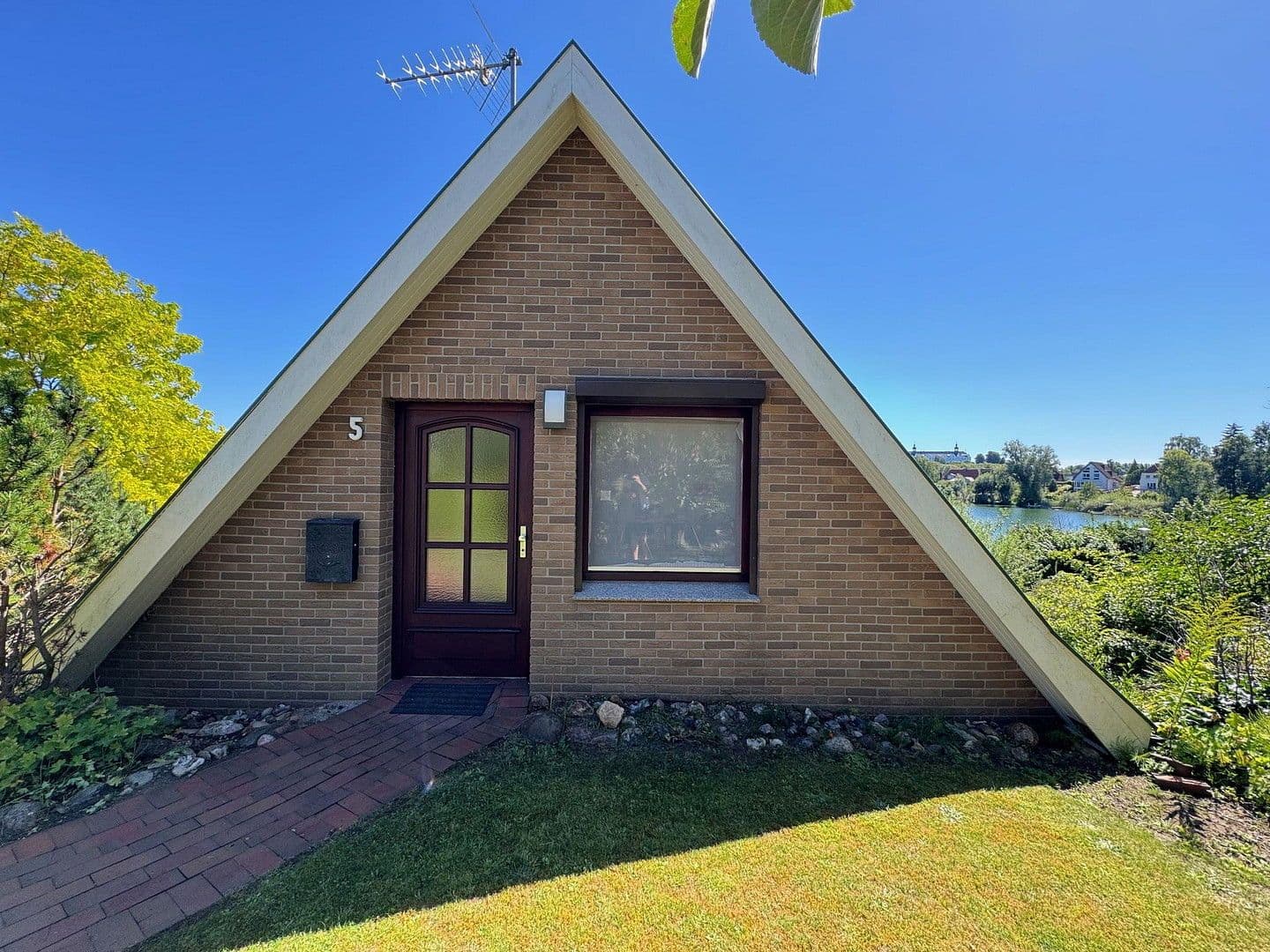 Predaj domu 116 m², pozemek 536 m², Plön, Šlezvicko-Holštajnsko Predaj domu 116 m², pozemek 536 m², Plön, Šlezvicko-Holštajnsko