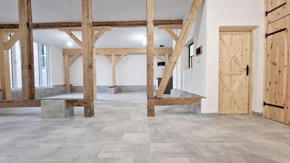 Prenájom bytu 3-izbový 127 m², Wolfsburg, Dolné Sasko Prenájom bytu 3-izbový 127 m², Wolfsburg, Dolné Sasko