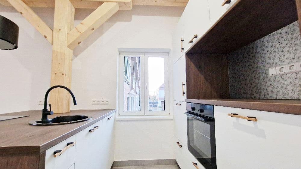 Prenájom bytu 3-izbový 127 m², Wolfsburg, Dolné Sasko Prenájom bytu 3-izbový 127 m², Wolfsburg, Dolné Sasko