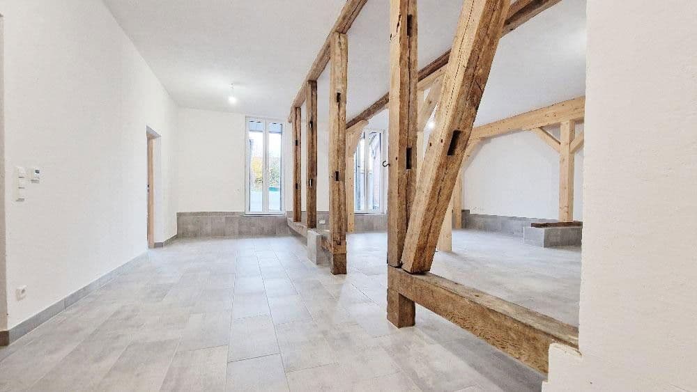 Prenájom bytu 3-izbový 127 m², Wolfsburg, Dolné Sasko Prenájom bytu 3-izbový 127 m², Wolfsburg, Dolné Sasko