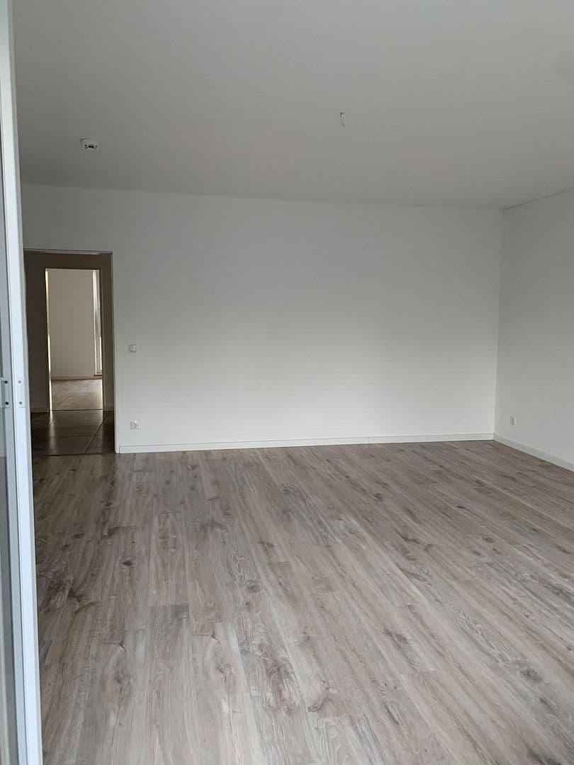 Predaj bytu 3-izbový 81 m², Hamburger Straße 112f, Ammersbek, Šlezvicko-Holštajnsko Predaj bytu 3-izbový 81 m², Hamburger Straße 112f, Ammersbek, Šlezvicko-Holštajnsko