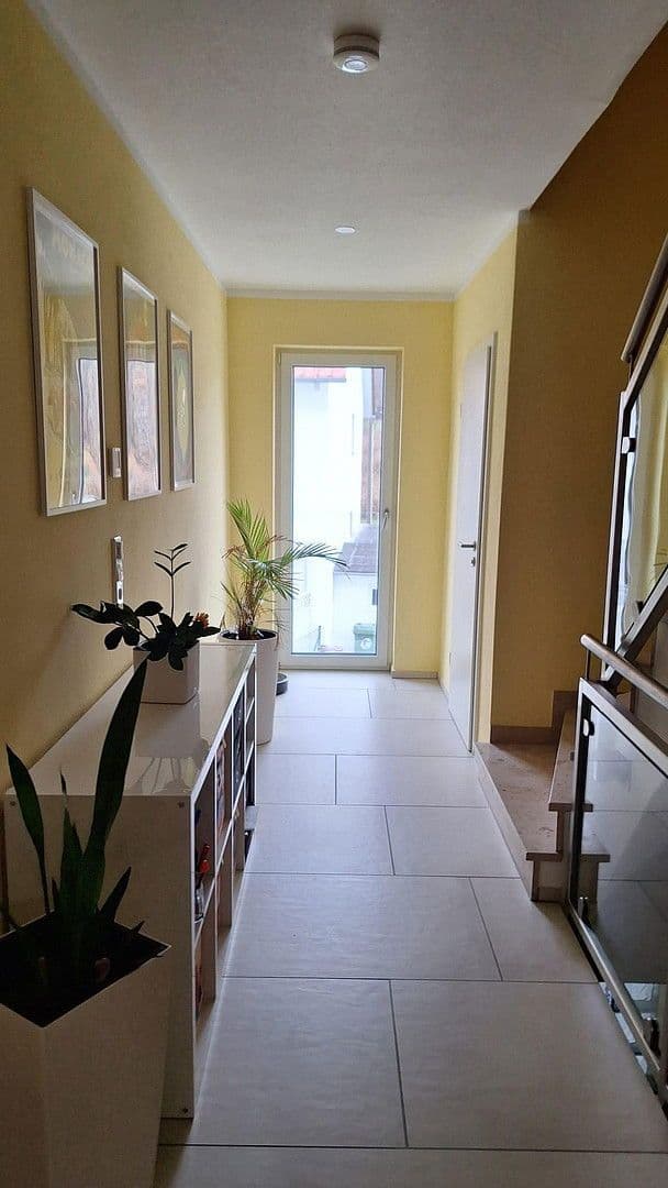 Prenájom domu 145 m², pozemek 500 m², Pfaffenhofen, Bavorsko Prenájom domu 145 m², pozemek 500 m², Pfaffenhofen, Bavorsko