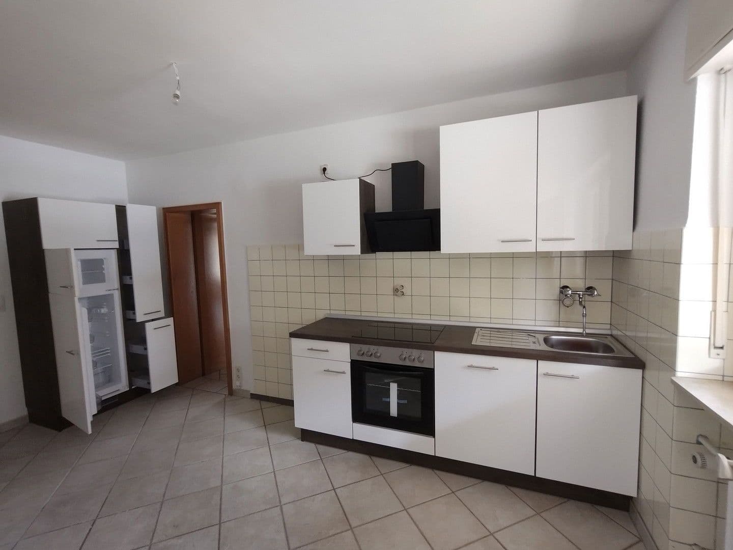 Prenájom bytu 3-izbový 119 m², Schwimmbadstraße 7, Bad Herrenalb, Bádensko-Wurttembersko Prenájom bytu 3-izbový 119 m², Schwimmbadstraße 7, Bad Herrenalb, Bádensko-Wurttembersko