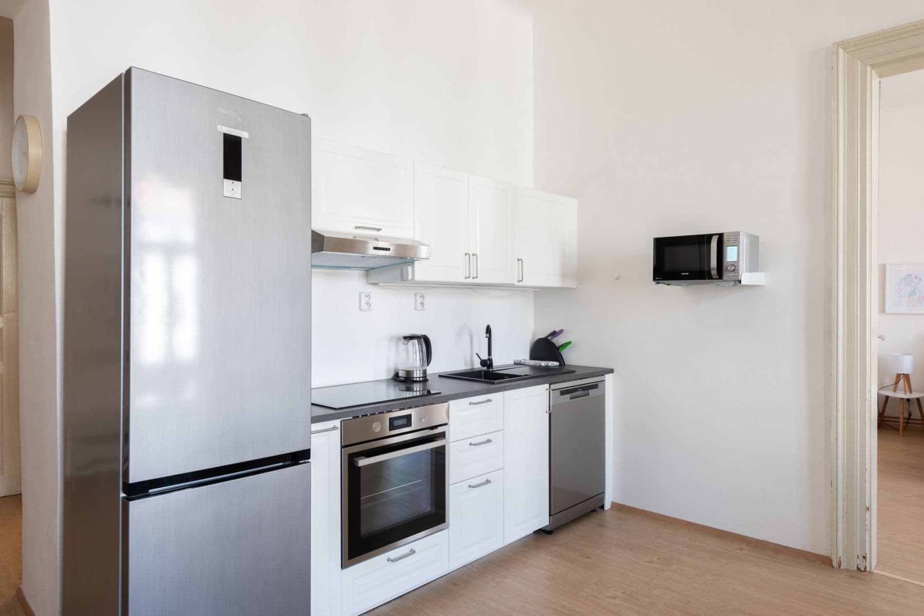 Prenájom bytu 74 m², Těšnov, Praha, Praha Prenájom bytu 74 m², Těšnov, Praha, Praha