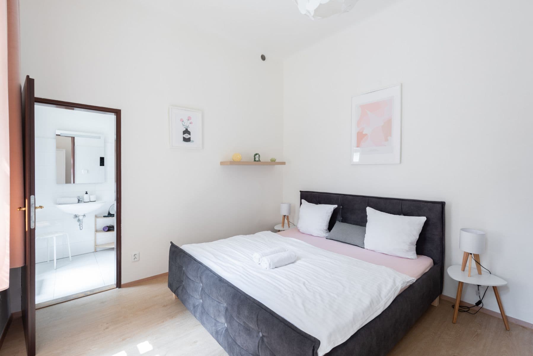 Prenájom bytu 74 m², Těšnov, Praha, Praha Prenájom bytu 74 m², Těšnov, Praha, Praha