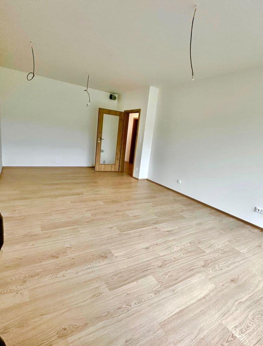 Predaj bytu 3-izbový 78 m², Na Roudné, Plzeň, Plzeňský kraj Predaj bytu 3-izbový 78 m², Na Roudné, Plzeň, Plzeňský kraj