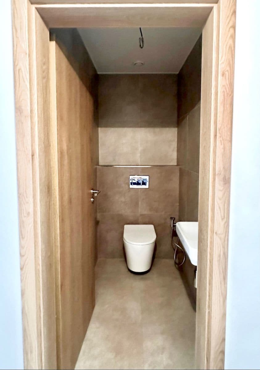 Predaj bytu 3-izbový 78 m², Na Roudné, Plzeň, Plzeňský kraj Predaj bytu 3-izbový 78 m², Na Roudné, Plzeň, Plzeňský kraj