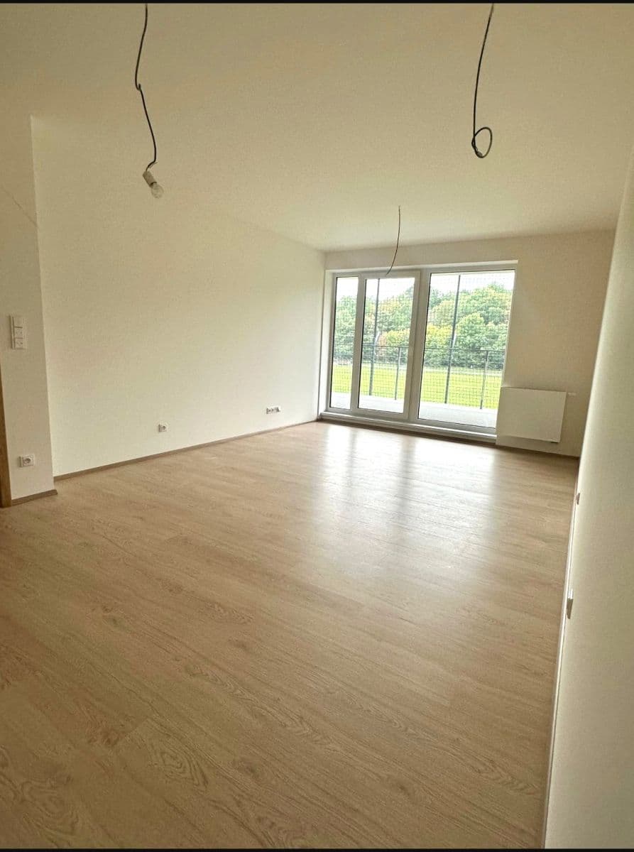 Predaj bytu 3-izbový 78 m², Na Roudné, Plzeň, Plzeňský kraj Predaj bytu 3-izbový 78 m², Na Roudné, Plzeň, Plzeňský kraj