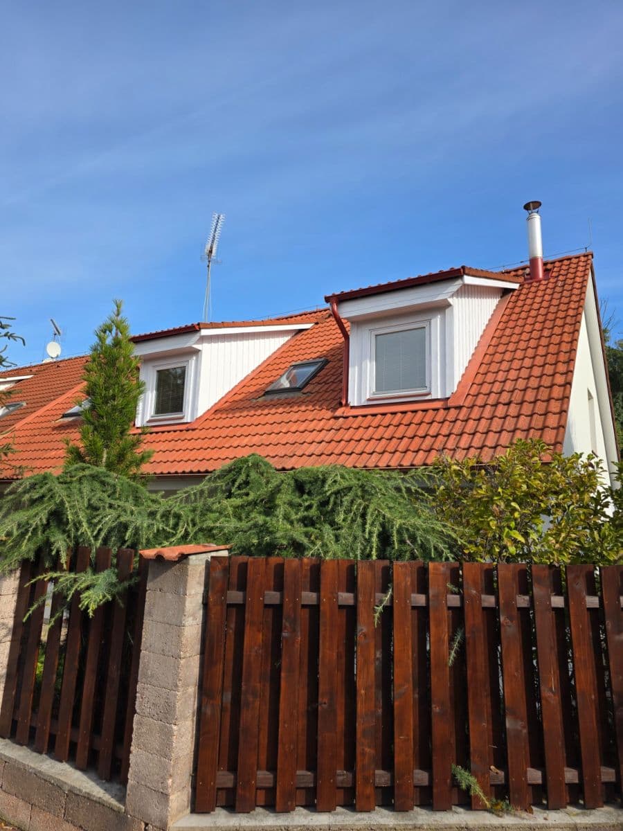 Predaj domu 200 m², pozemek 447 m², Podhořská, Praha, Praha Predaj domu 200 m², pozemek 447 m², Podhořská, Praha, Praha