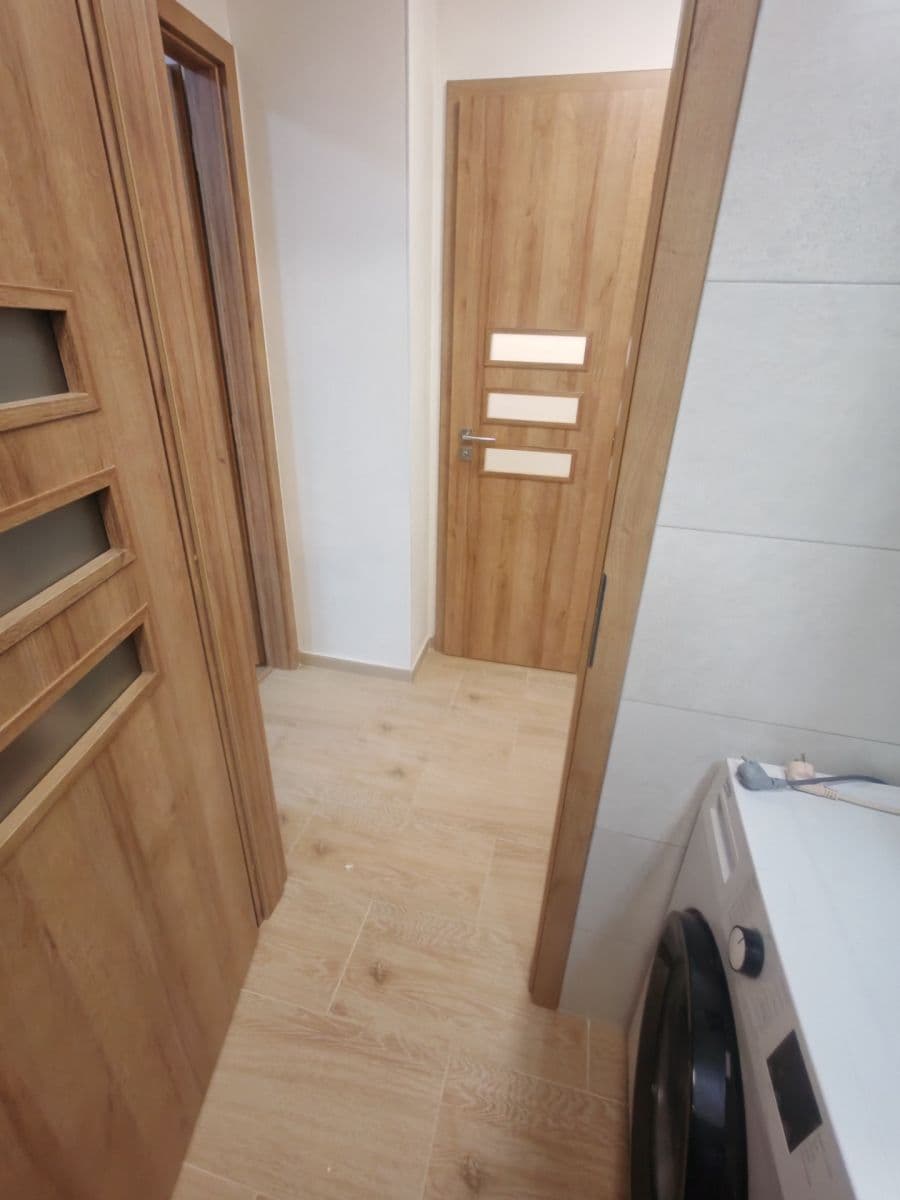 Prenájom bytu 2-izbový 52 m², Kralická, Praha, Praha Prenájom bytu 2-izbový 52 m², Kralická, Praha, Praha