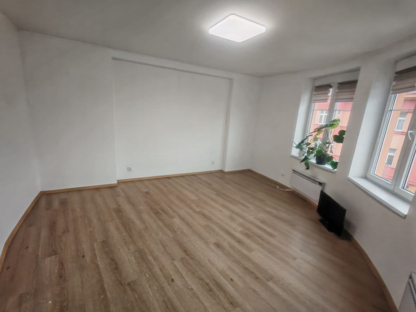 Prenájom bytu 2-izbový 52 m², Kralická, Praha, Praha Prenájom bytu 2-izbový 52 m², Kralická, Praha, Praha