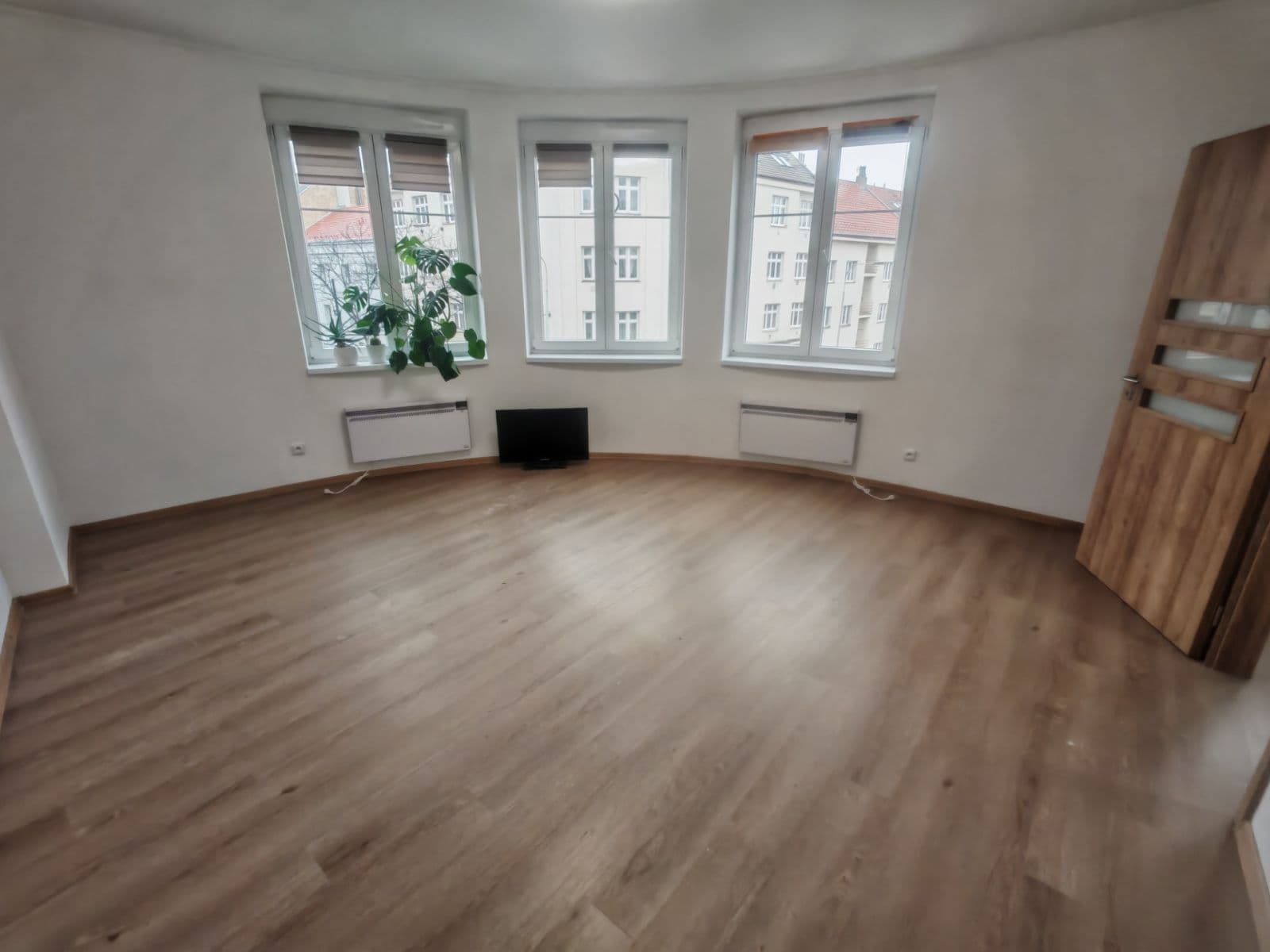 Prenájom bytu 2-izbový 52 m², Kralická, Praha, Praha Prenájom bytu 2-izbový 52 m², Kralická, Praha, Praha