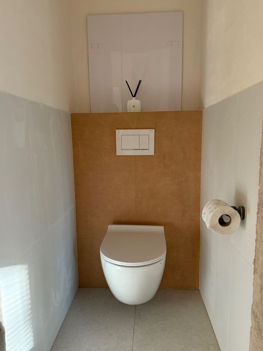 Prenájom bytu 3-izbový 77 m², Ke Dvoru, Praha, Praha Prenájom bytu 3-izbový 77 m², Ke Dvoru, Praha, Praha