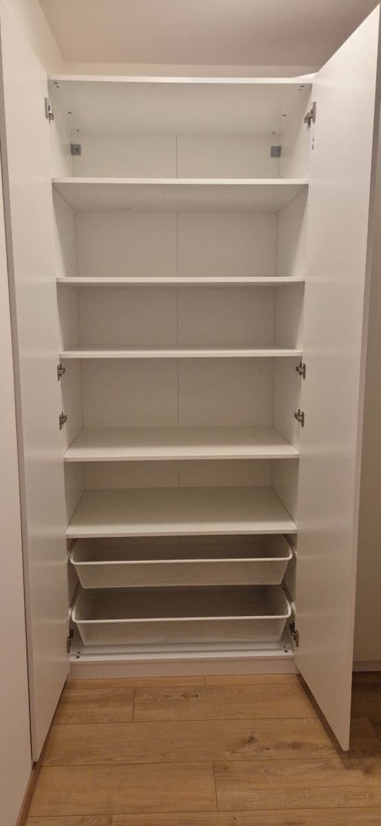 Prenájom bytu 2-izbový 44 m², Fabiánové, Praha, Praha Prenájom bytu 2-izbový 44 m², Fabiánové, Praha, Praha