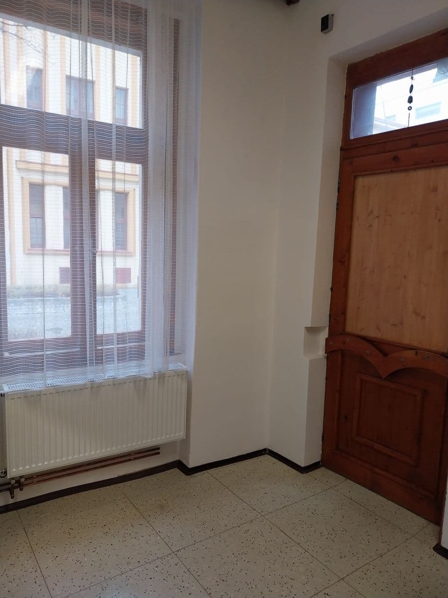 Prenájom nebytového priestoru 50 m², Hronovická, Pardubice, Pardubický kraj Prenájom nebytového priestoru 50 m², Hronovická, Pardubice, Pardubický kraj