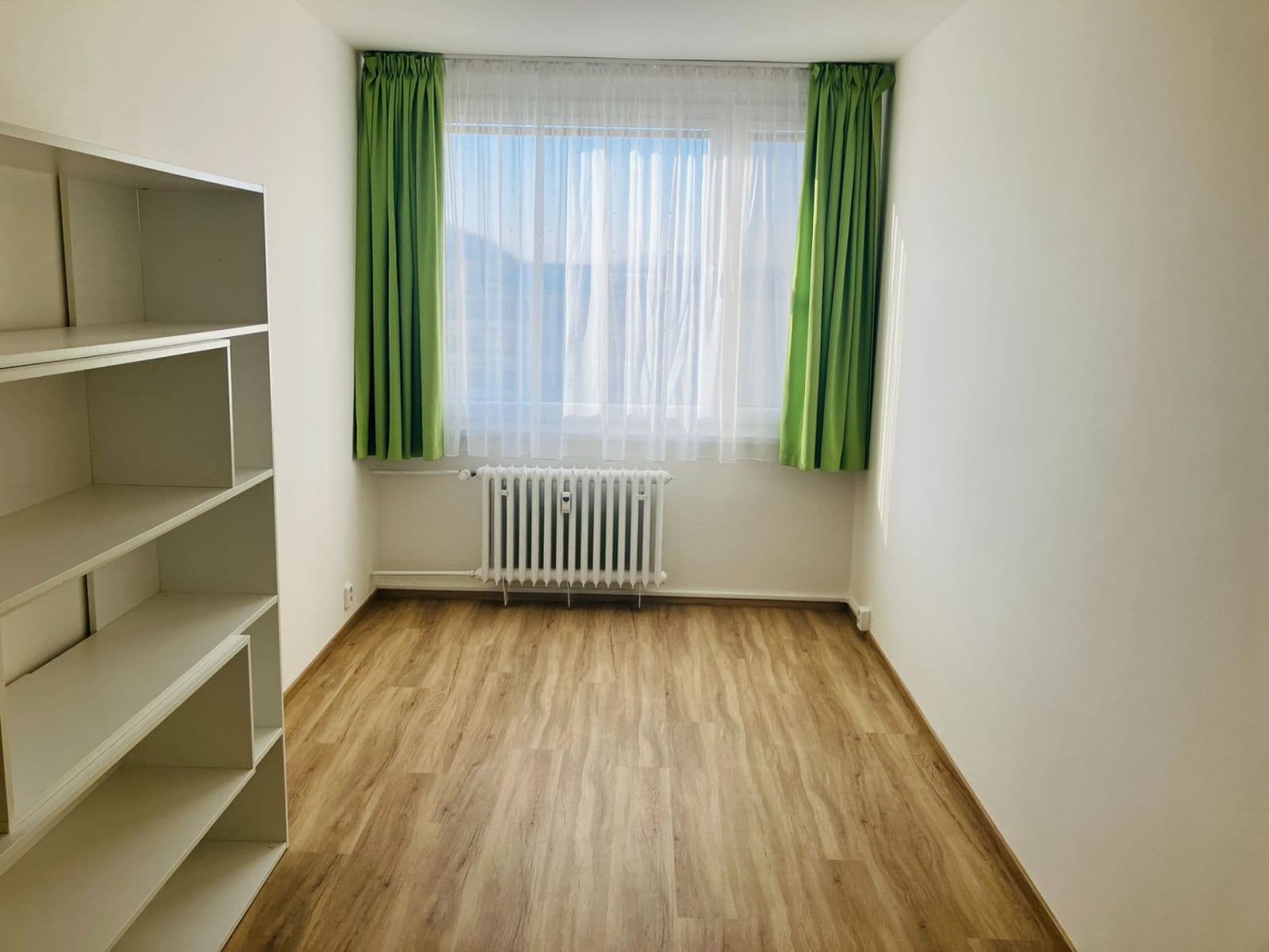 Prenájom bytu 3-izbový 74 m², U Sluncové, Praha, Praha Prenájom bytu 3-izbový 74 m², U Sluncové, Praha, Praha