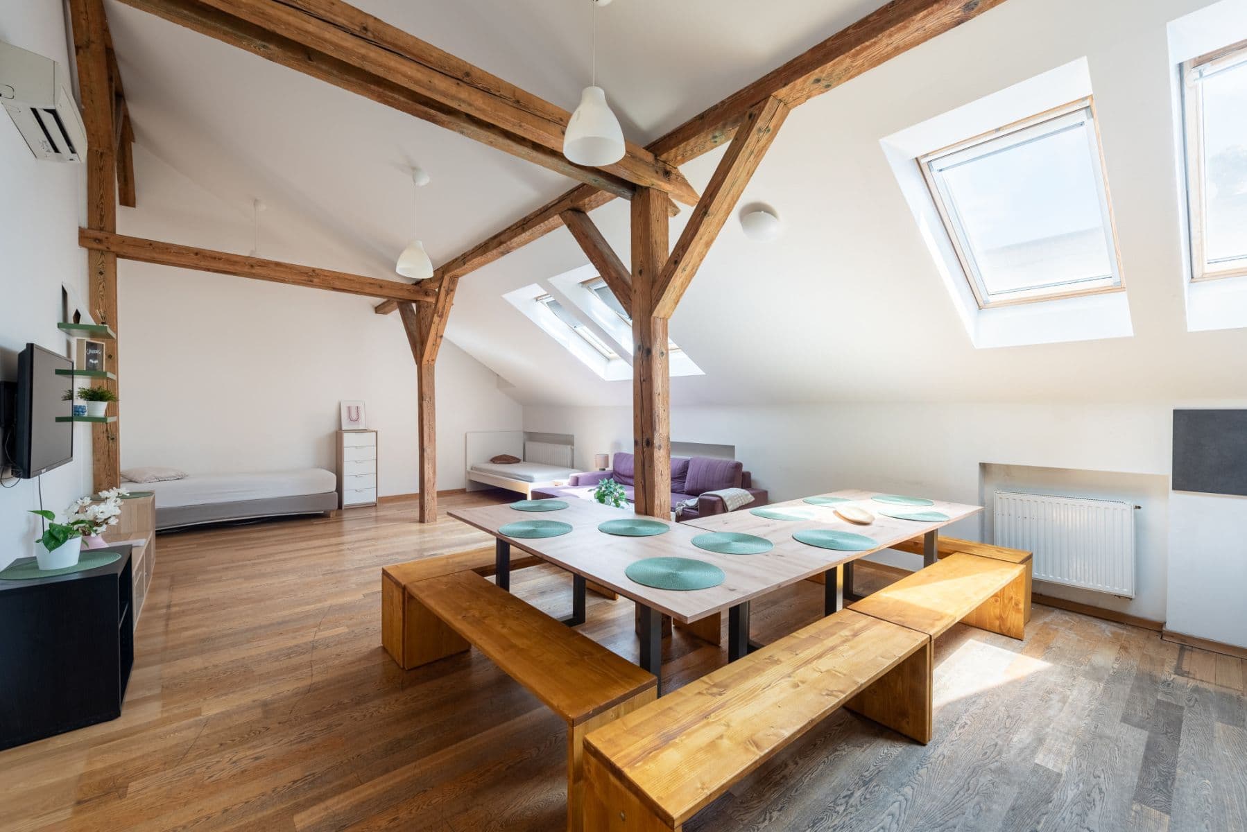 Prenájom bytu 147 m², Těšnov, Praha, Praha Prenájom bytu 147 m², Těšnov, Praha, Praha