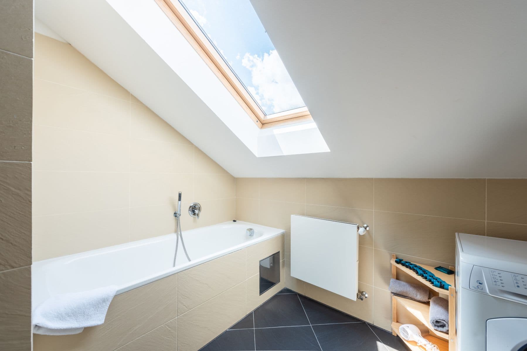 Prenájom bytu 147 m², Těšnov, Praha, Praha Prenájom bytu 147 m², Těšnov, Praha, Praha