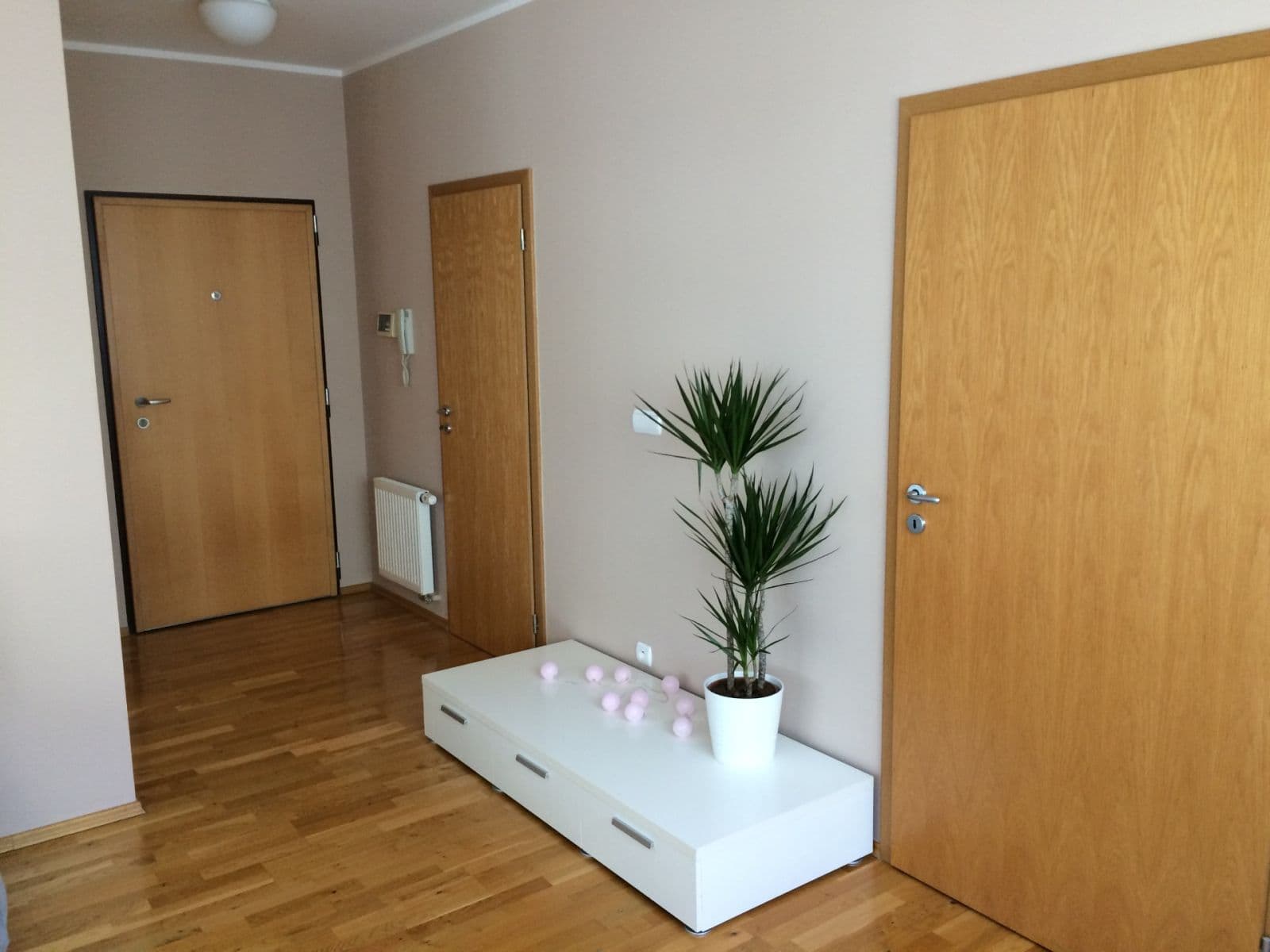 Prenájom bytu 2-izbový 72 m², Tibetská, Praha, Praha Prenájom bytu 2-izbový 72 m², Tibetská, Praha, Praha