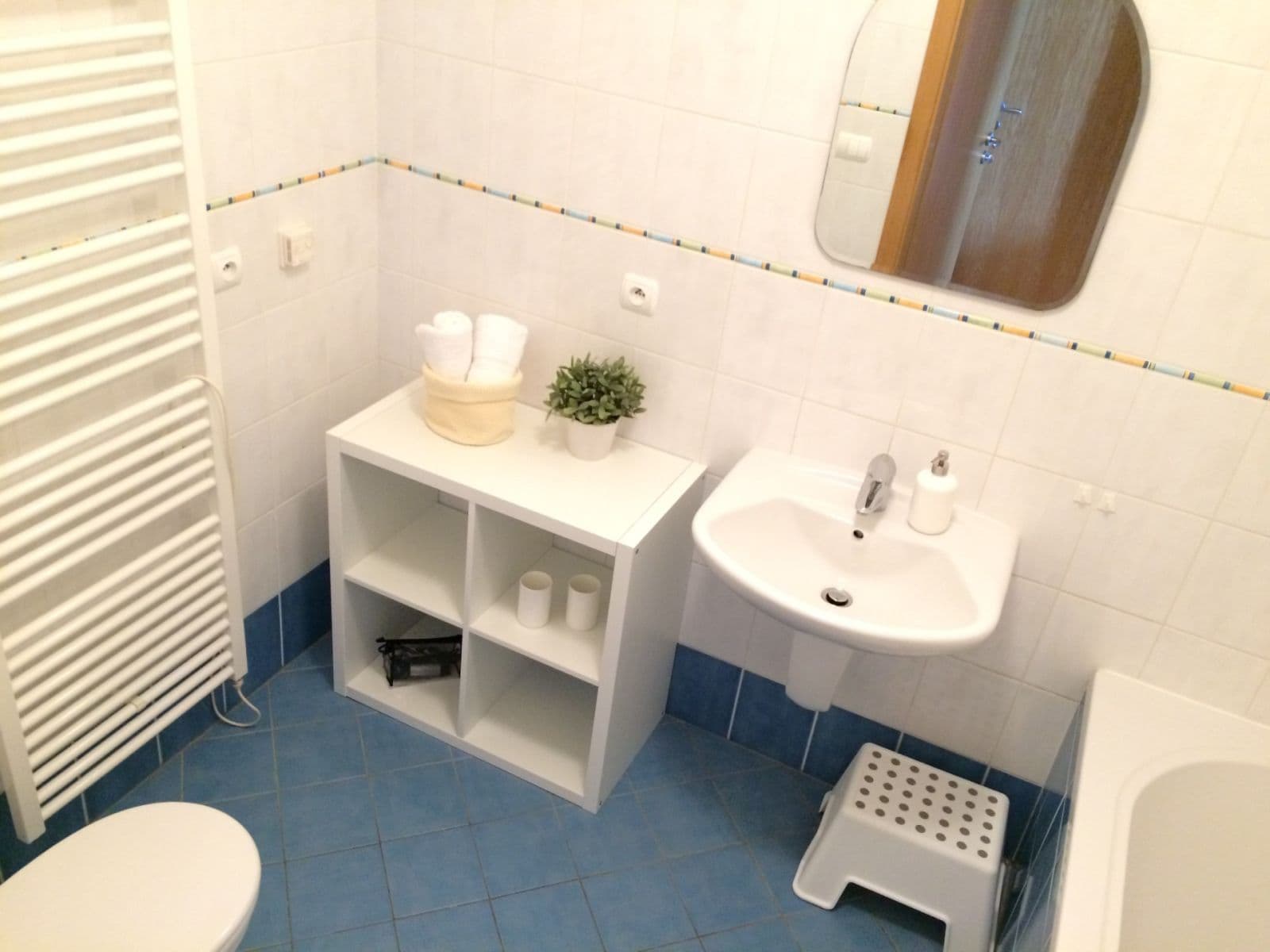 Prenájom bytu 2-izbový 72 m², Tibetská, Praha, Praha Prenájom bytu 2-izbový 72 m², Tibetská, Praha, Praha