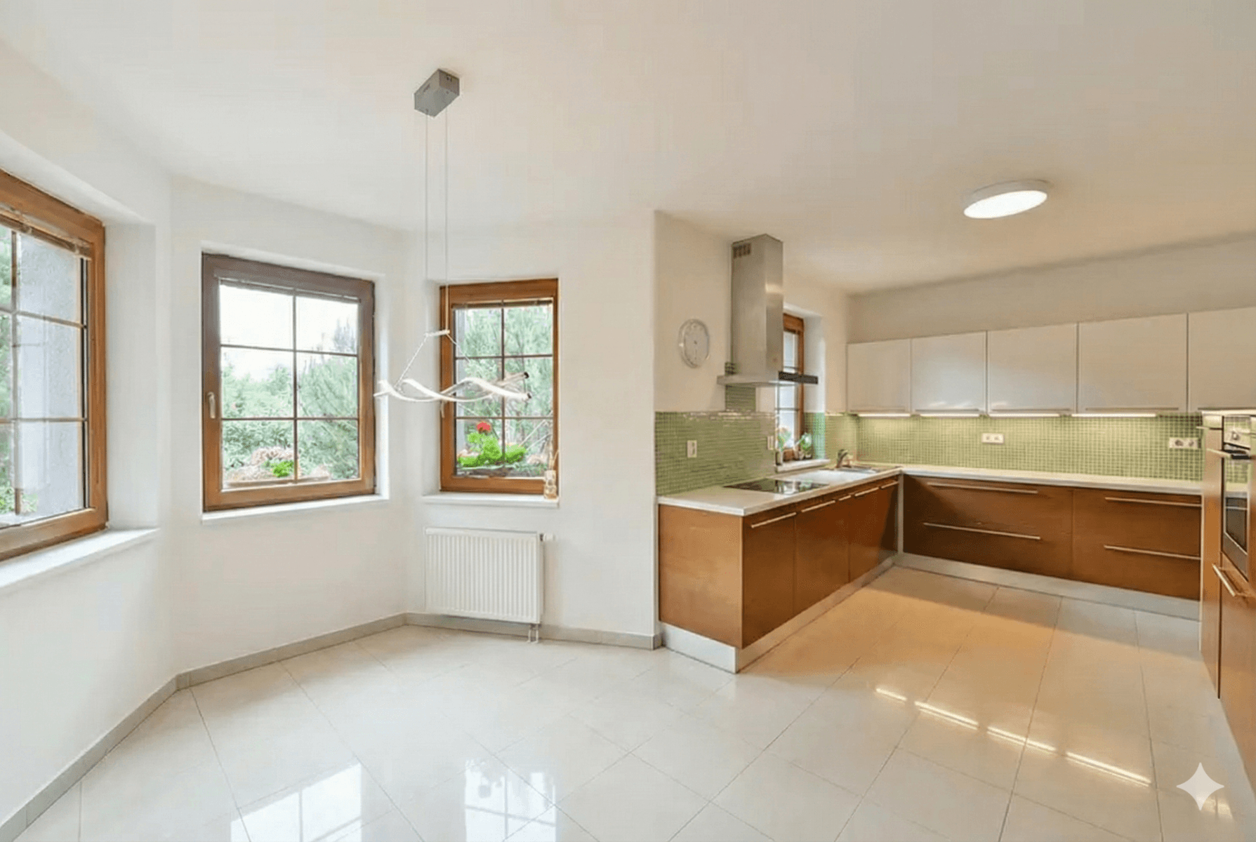 Predaj domu 250 m², pozemek 826 m², Na Ježově, Mirošovice, Středočeský kraj Predaj domu 250 m², pozemek 826 m², Na Ježově, Mirošovice, Středočeský kraj