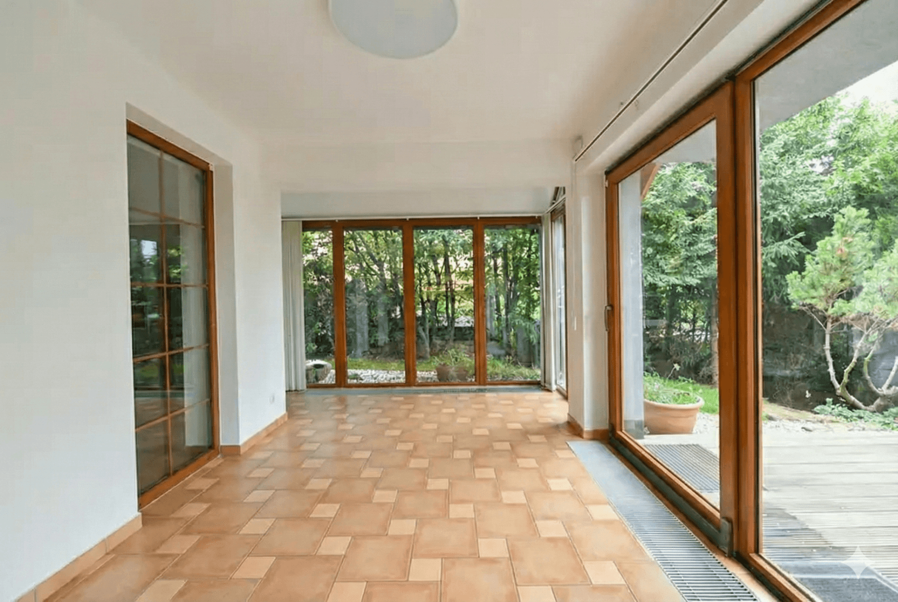 Predaj domu 250 m², pozemek 826 m², Na Ježově, Mirošovice, Středočeský kraj Predaj domu 250 m², pozemek 826 m², Na Ježově, Mirošovice, Středočeský kraj