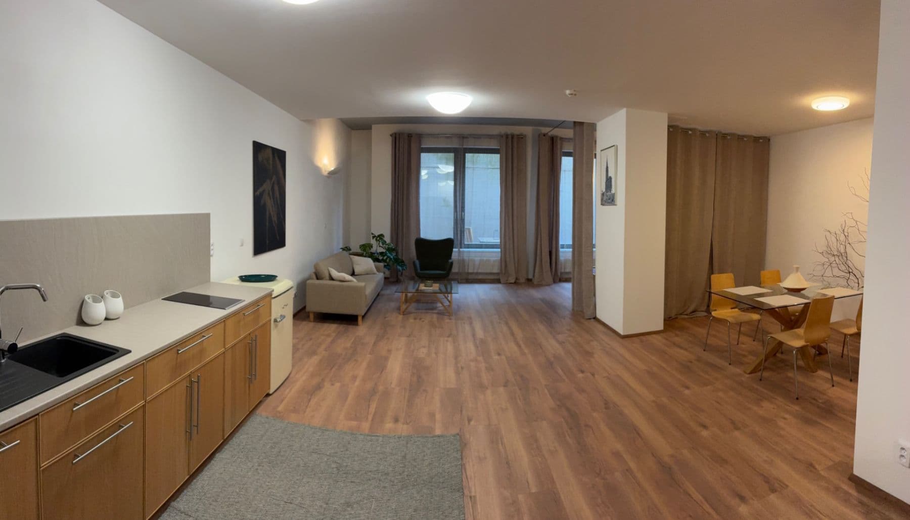 Prenájom bytu 2-izbový 92 m², Pod Dvorem, Praha, Praha Prenájom bytu 2-izbový 92 m², Pod Dvorem, Praha, Praha