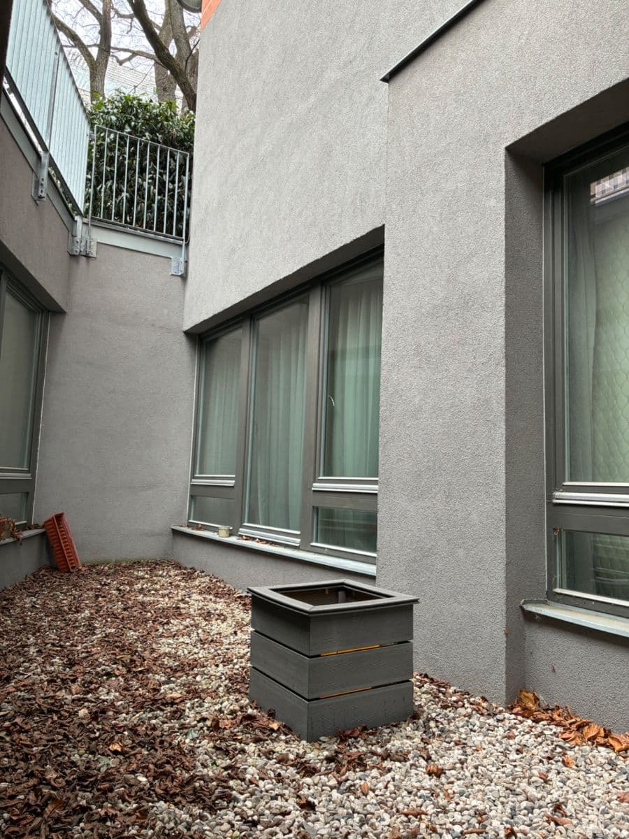 Prenájom bytu 2-izbový 43 m², Pod Dvorem, Praha, Praha Prenájom bytu 2-izbový 43 m², Pod Dvorem, Praha, Praha