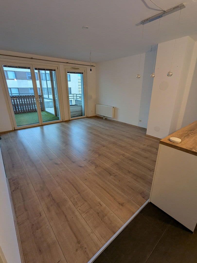 Prenájom bytu 3-izbový 73 m², Stadlauer Straße 60, Wien, Viedeň Prenájom bytu 3-izbový 73 m², Stadlauer Straße 60, Wien, Viedeň