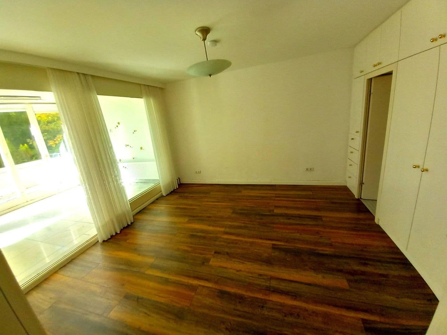 Predaj domu 157 m², pozemek 390 m², Hamburg, Hamburg Predaj domu 157 m², pozemek 390 m², Hamburg, Hamburg