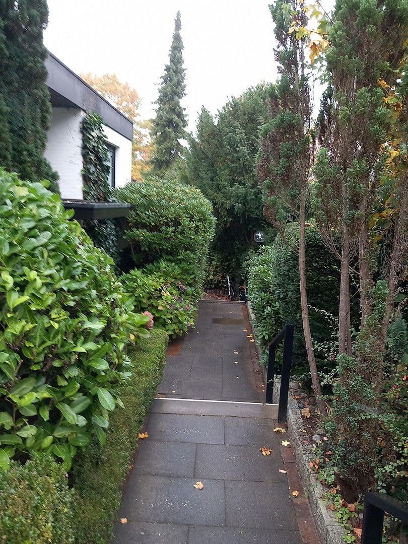 Predaj domu 157 m², pozemek 390 m², Hamburg, Hamburg Predaj domu 157 m², pozemek 390 m², Hamburg, Hamburg