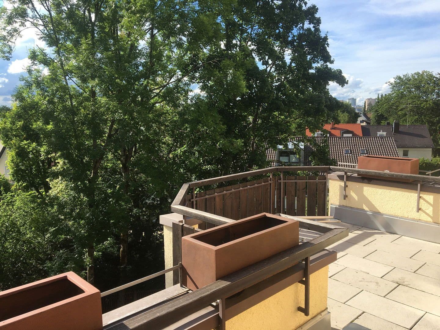 Prenájom bytu 2-izbový 86 m², München, Bavorsko Prenájom bytu 2-izbový 86 m², München, Bavorsko