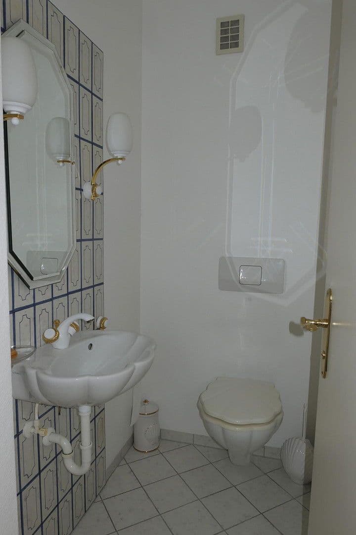 Prenájom bytu 2-izbový 86 m², München, Bavorsko Prenájom bytu 2-izbový 86 m², München, Bavorsko