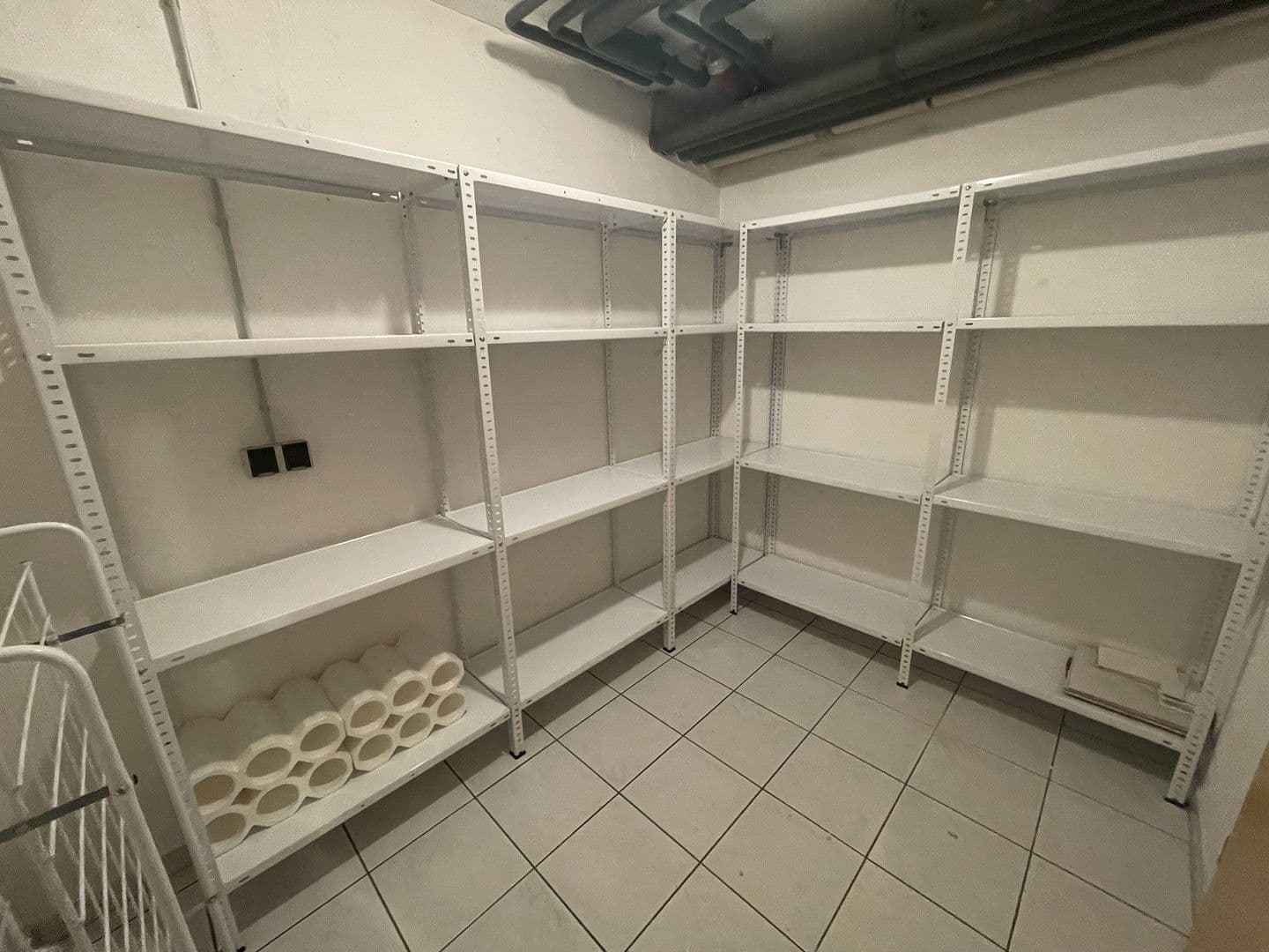 Prenájom bytu 3-izbový 100 m², Dreieich, Hesensko Prenájom bytu 3-izbový 100 m², Dreieich, Hesensko