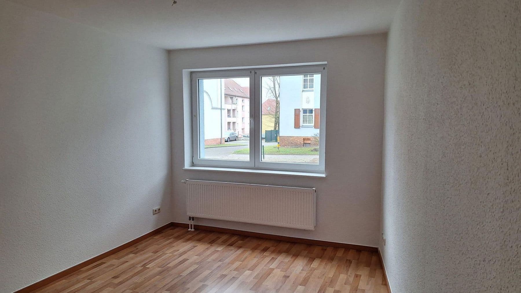 Prenájom bytu 3-izbový 65 m², Freienwalder Str 39, Eberswalde, Brandenbursko Prenájom bytu 3-izbový 65 m², Freienwalder Str 39, Eberswalde, Brandenbursko