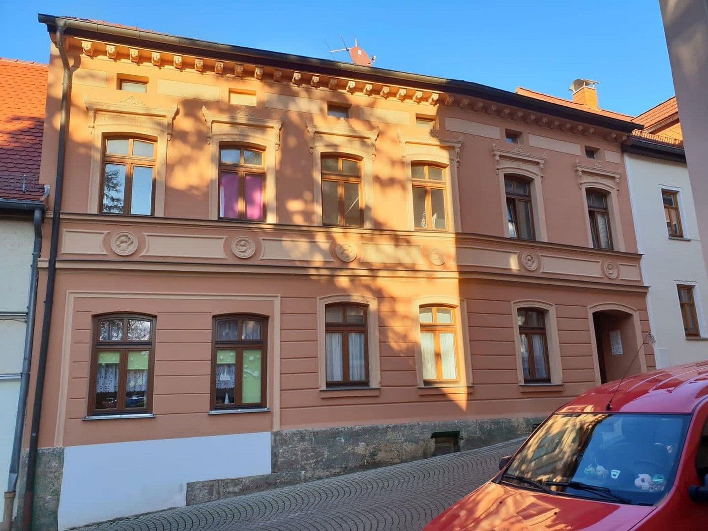 Prenájom bytu 3-izbový 75 m², Käthe-Kollwitz-Str. 17, Apolda, Durínsko Prenájom bytu 3-izbový 75 m², Käthe-Kollwitz-Str. 17, Apolda, Durínsko