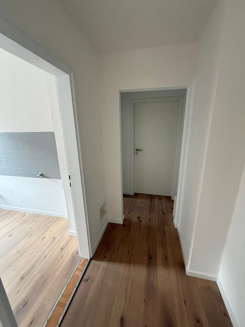 Prenájom bytu 2-izbový 60 m², Peter Henlein Straße 78, Nürnberg, Bavorsko Prenájom bytu 2-izbový 60 m², Peter Henlein Straße 78, Nürnberg, Bavorsko