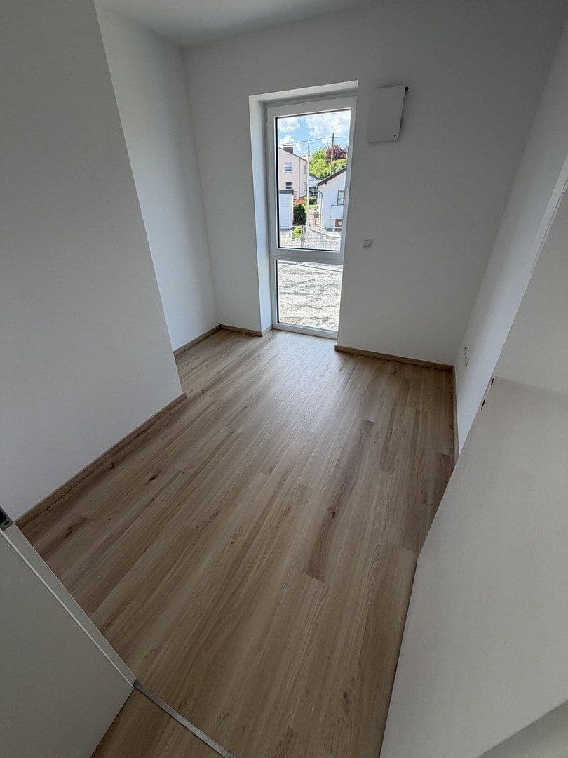 Prenájom bytu 3-izbový 77 m², Im Rudolfsgarten 3, Dierdorf, Porýnie-Falcko Prenájom bytu 3-izbový 77 m², Im Rudolfsgarten 3, Dierdorf, Porýnie-Falcko