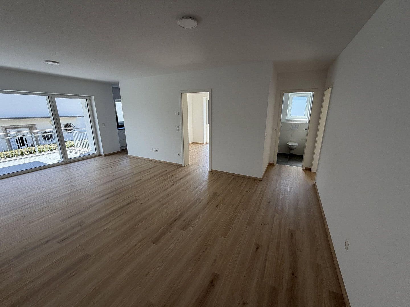 Prenájom bytu 3-izbový 77 m², Im Rudolfsgarten 3, Dierdorf, Porýnie-Falcko Prenájom bytu 3-izbový 77 m², Im Rudolfsgarten 3, Dierdorf, Porýnie-Falcko