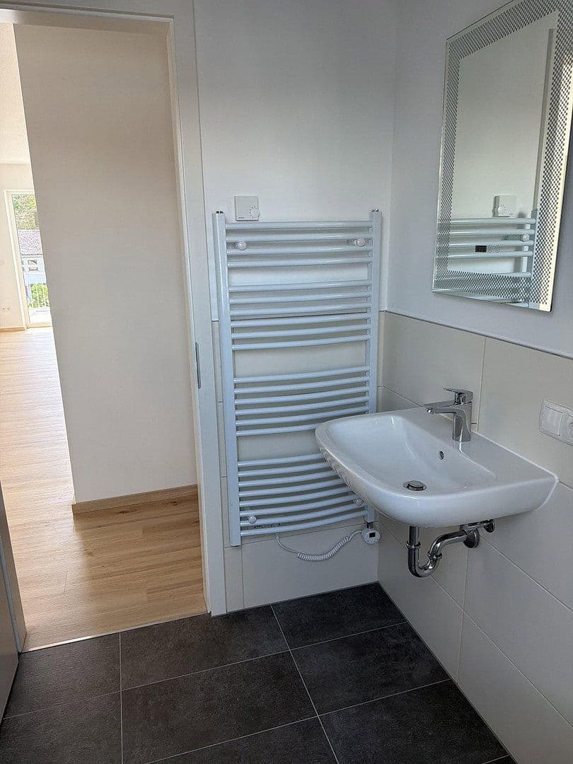 Prenájom bytu 3-izbový 77 m², Im Rudolfsgarten 3, Dierdorf, Porýnie-Falcko Prenájom bytu 3-izbový 77 m², Im Rudolfsgarten 3, Dierdorf, Porýnie-Falcko