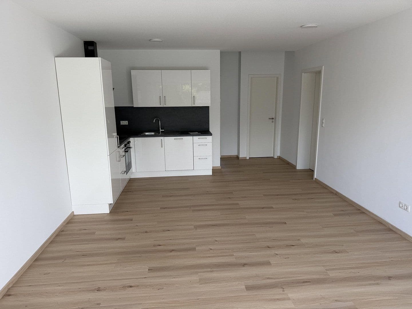 Prenájom bytu 3-izbový 77 m², Im Rudolfsgarten 3, Dierdorf, Porýnie-Falcko Prenájom bytu 3-izbový 77 m², Im Rudolfsgarten 3, Dierdorf, Porýnie-Falcko