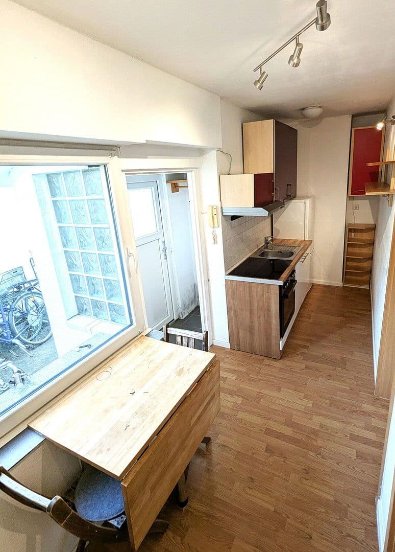 Predaj bytu 2-izbový 48 m², Köln, Severné Porýnie - Westfálsko Predaj bytu 2-izbový 48 m², Köln, Severné Porýnie - Westfálsko