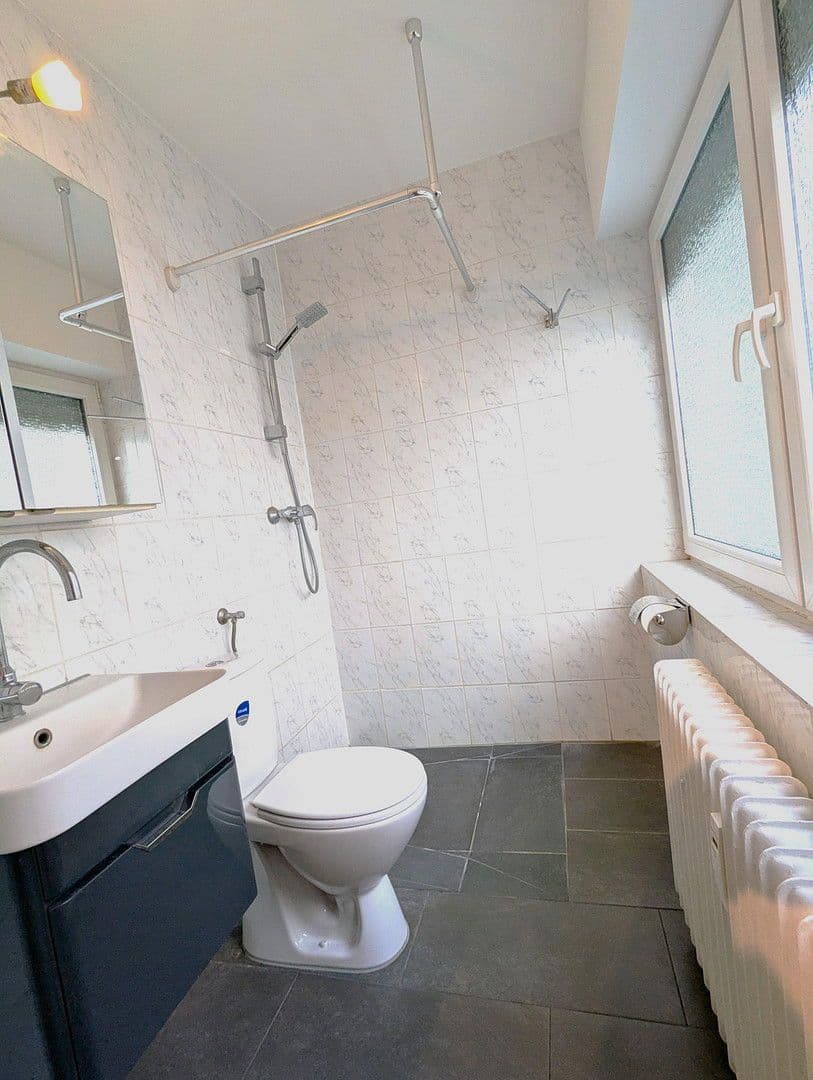 Predaj bytu 2-izbový 48 m², Köln, Severné Porýnie - Westfálsko Predaj bytu 2-izbový 48 m², Köln, Severné Porýnie - Westfálsko