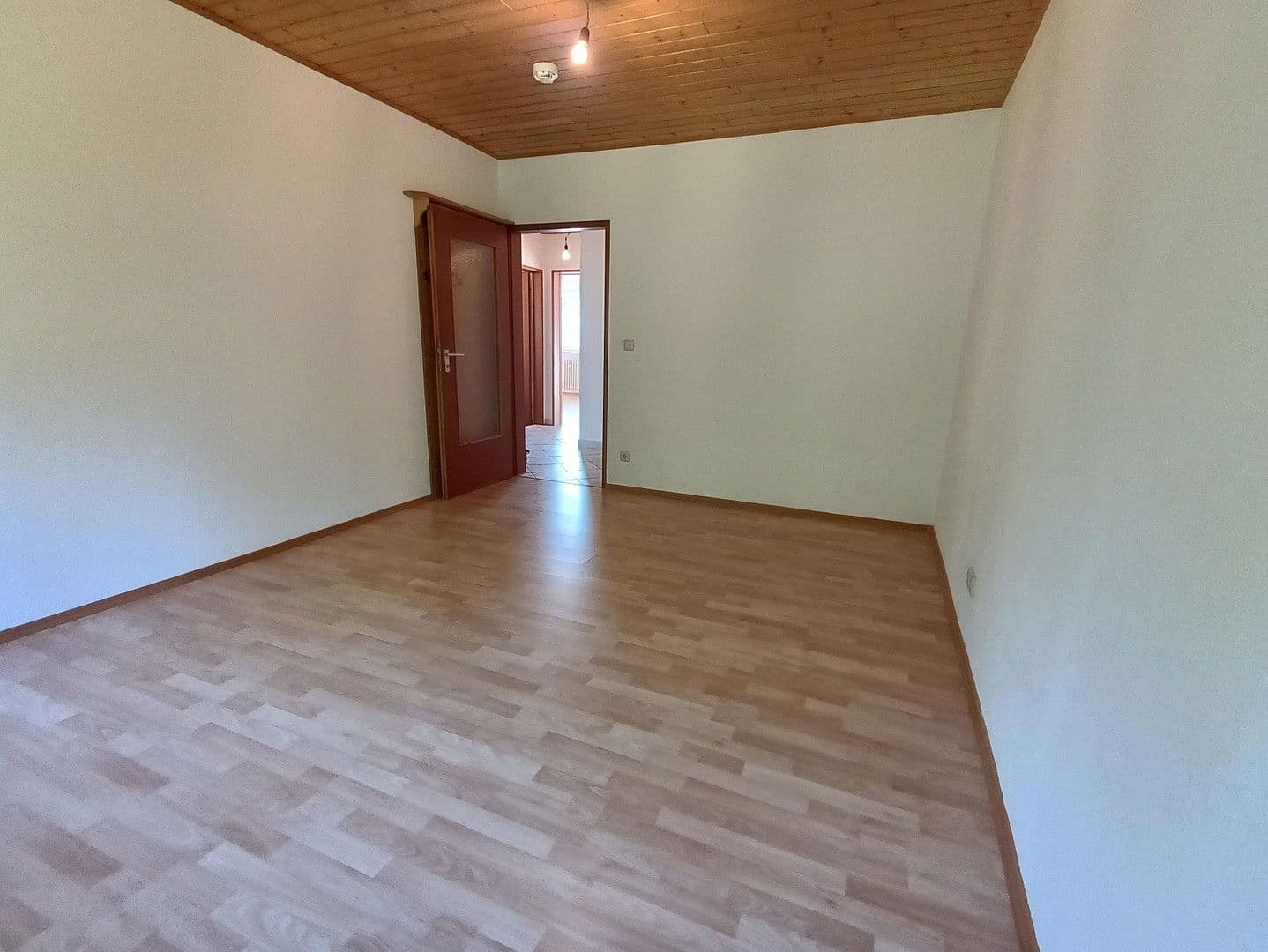 Predaj bytu 4-izbový 104 m², Friedenstr. 74, Nürnberg, Bavorsko Predaj bytu 4-izbový 104 m², Friedenstr. 74, Nürnberg, Bavorsko
