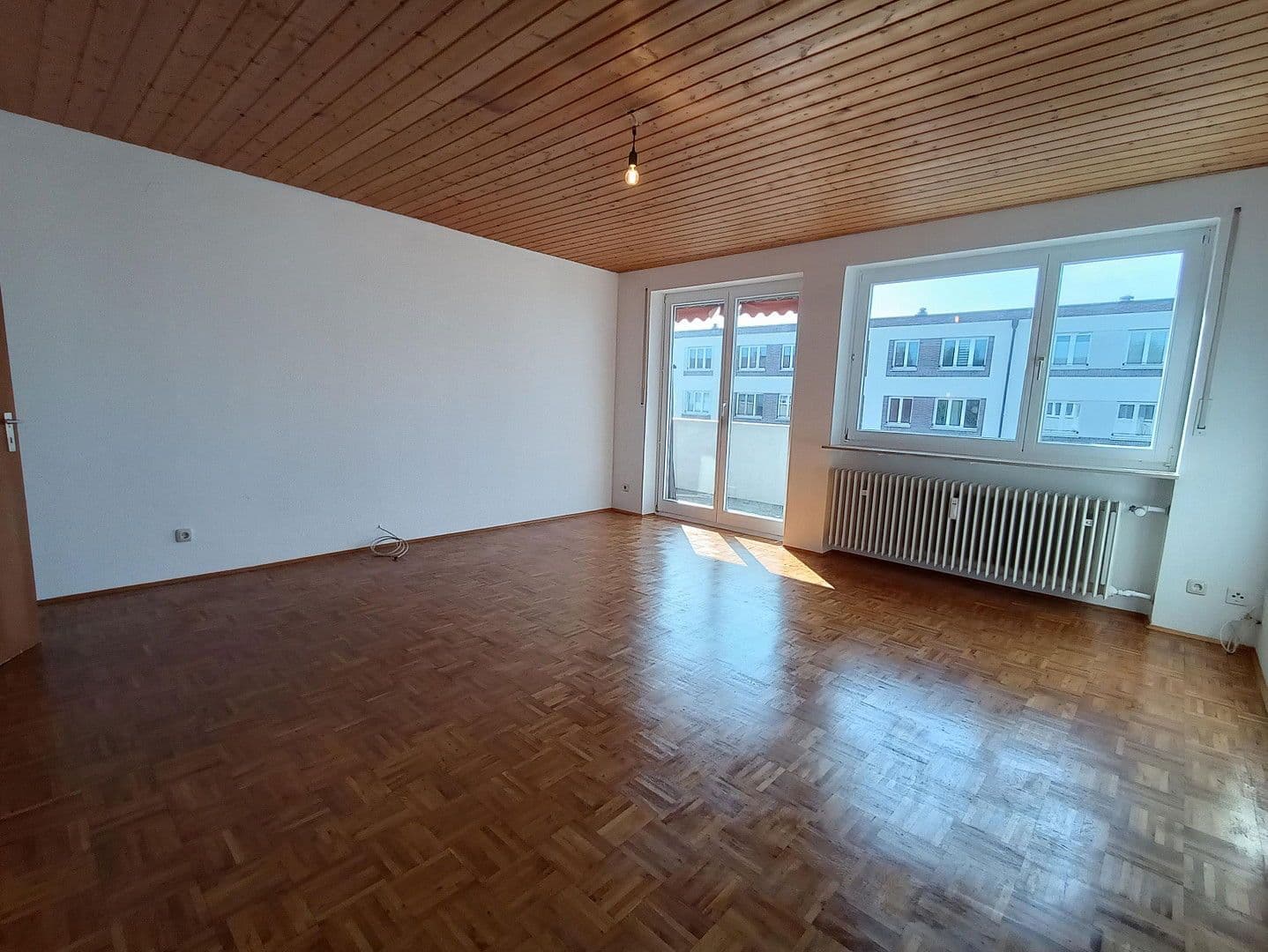 Predaj bytu 4-izbový 104 m², Friedenstr. 74, Nürnberg, Bavorsko Predaj bytu 4-izbový 104 m², Friedenstr. 74, Nürnberg, Bavorsko